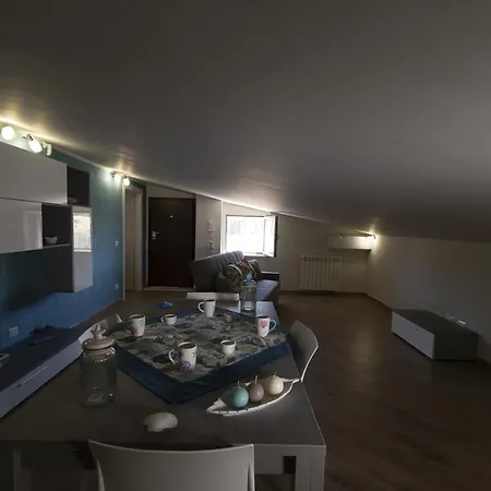 Apartment La Mansarda Di Bellavista